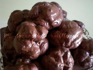 Profiteroles al cioccolato