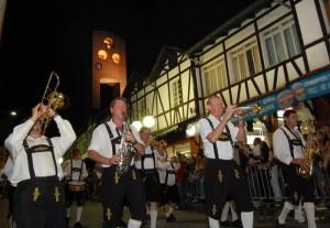 Costume tipico bavarese Oktoberfest Blumenau Uomini