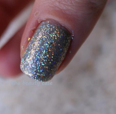 Etude House #4 MATTE + essence Nail Art Special Effect Topper #4 Hello Holo