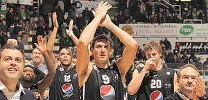 Serie A: Siena sconfitta, Cantù è sola!