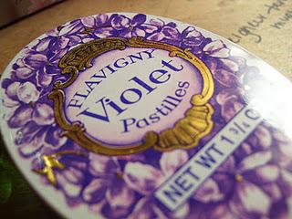 Violette & Romanticismo