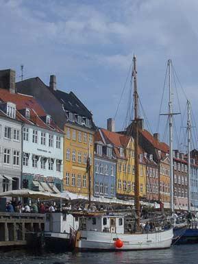  -  portarla così in basso nella classifica, il traffico eccessivo di biciclette che spesso finisce per creare delle vere e proprie congestioni