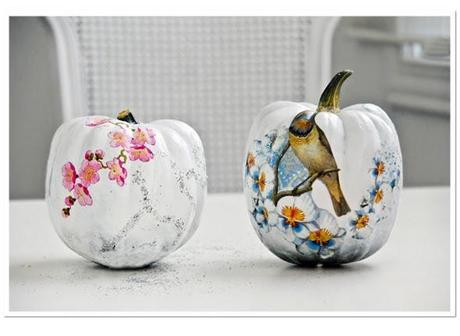 Fall decorative pumpkins