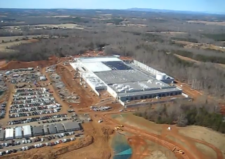 Apple utilizzerà i pannelli solari per il Data Center nel North Carolina