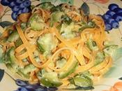 Tagliatelle all'arancia, zucchine