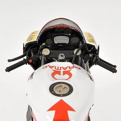 Ducati D16 Team Pramac D'Antin - MotoGp 2007 by Minichamps