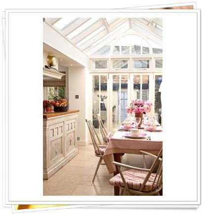 Appuntamento al cottage: the conservatory...