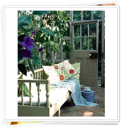 Appuntamento al cottage: the conservatory...