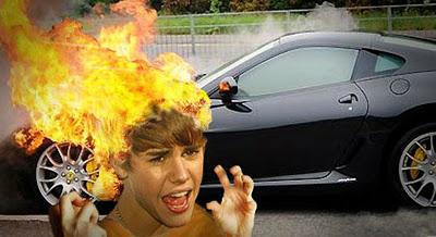 Justin Bieber fermato dalla mobile mentre guida la Batmobile