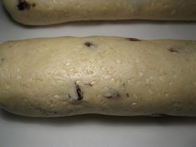 Biscottiamo???? Biscotti al sesamo e uva passa