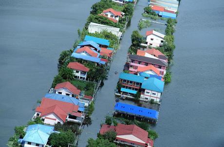 Alluvione Thailandia e Bangkok - Immagini Foto Artistiche Alluvione Thailandia e Bangkok - Immagini Foto Artistiche