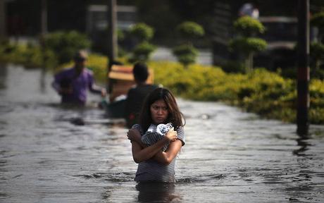 Alluvione Thailandia e Bangkok - Immagini Foto Artistiche Alluvione Thailandia e Bangkok - Immagini Foto Artistiche