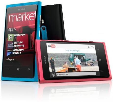 Nokia 800 Lumia il preordine con Tre Italia 499€ SIM free e Nokia Store
