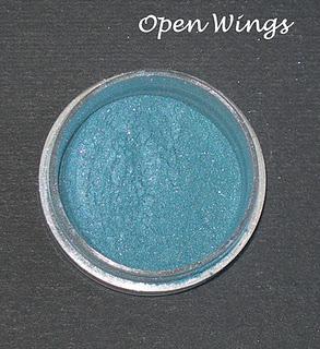 Aleguaras Minerals: Ombretti azzurri e verdi (parte prima)