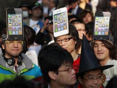 Fotogallery del Day-One dell’iPhone 4s nel mondo!