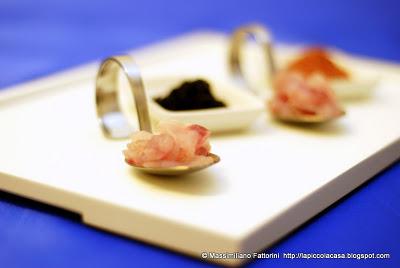 Crudo di sugarello ai due sali (il nero e il rosso delle Hawaii)