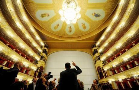 Teatro/ Riapre il Bolshoi, Galà in diretta via satellite