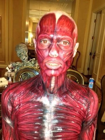 Halloween: Heidi Klum è tutta un fascio di muscoli!