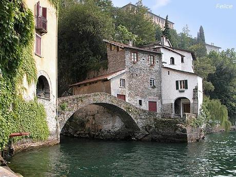 CARRUGI  ED  ANGOLI DI PAESE