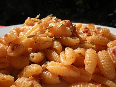 Gnocchetti sardi gialli con Carciofi e Finocchietto