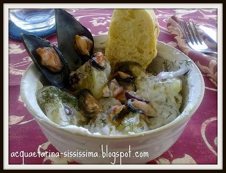 ...cozze e patate allo yogurt con salsa all'aneto...