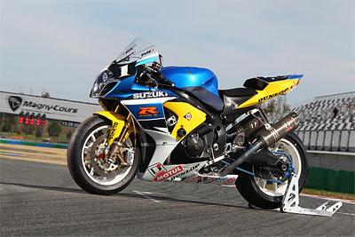 Suzuki GSX-R 1000 Team SERT 2011