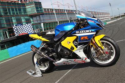 Suzuki GSX-R 1000 Team SERT 2011