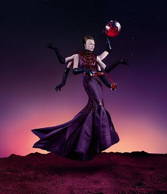 Milla Jovovich: 2012 Calendario Campari