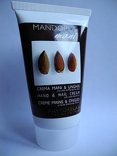 Crema mani alle mandorle - Phytorelax