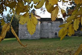 Il Montorfano e la chiesa Romanica.