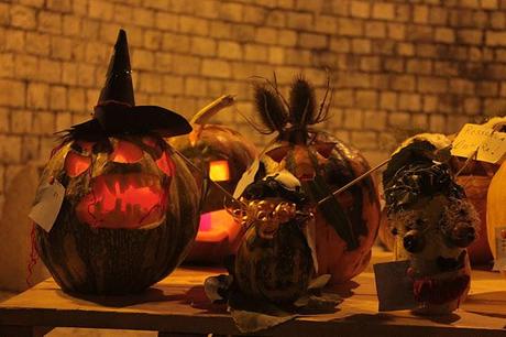 La festa della luce e non delle tenebre.