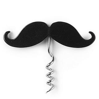 MUSTACHE MEN TREND