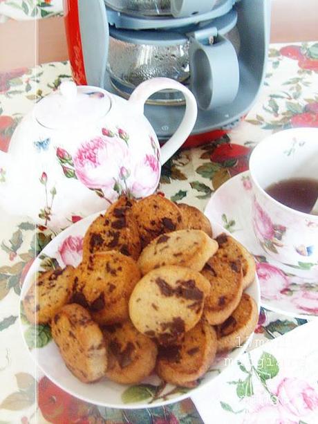 La macchinetta per te' e tisane Ariete,la ricetta dei cookies e le nuove miscele Twinings