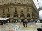 Niente Apple Store Galleria Milano, posto Prada