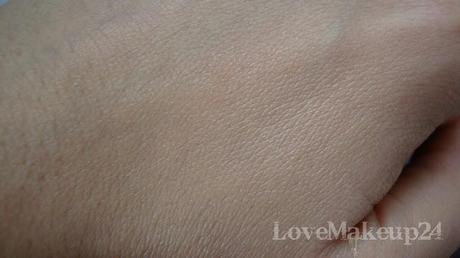 Review Liz Earle: Sheer Skin Tint n2