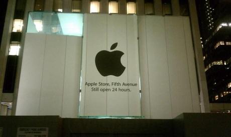 Apple Store 5th Avenue, oggi l’inaugurazione tanto attesa