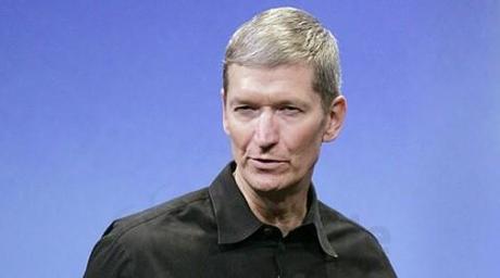 Apple prepara le novità per il 2012. Tim Cook: il tablet di Amazon favorirà l’iPad