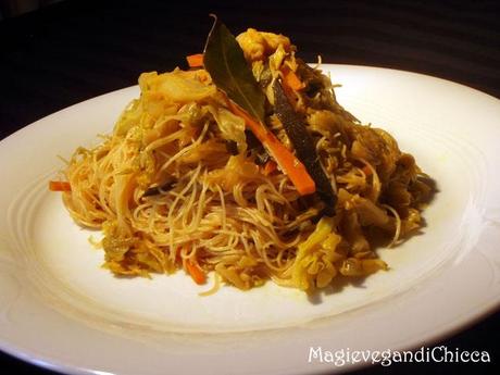 Vermicelli di riso con alghe (spaghetti di mare)!