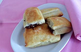 pain au chocolat con impasto alla ricotta