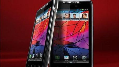 Root / Unroot ultra veloce con 1-click to root sull’Android Motorola Droid Razr