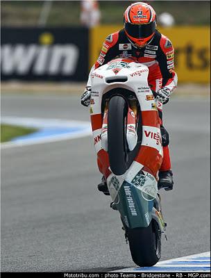 Stefan Bradl World Champion Moto2 2011