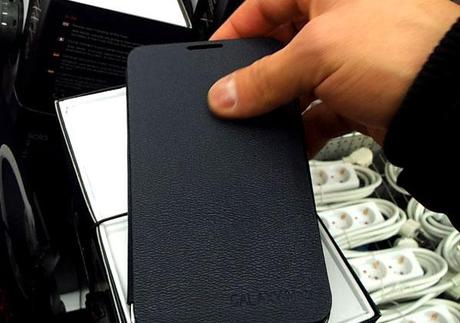 Galaxy Note Flip cover : La custodia che proteggere il piccolo Android Tablet