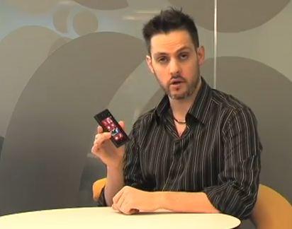 Nokia Lumia 800: video recensione by Vodafone