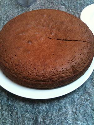 Torta alle nocciole e cacao