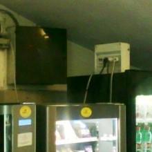 Napoli: inesistenti le norme di sicurezza negli uffici della caserma Raniero