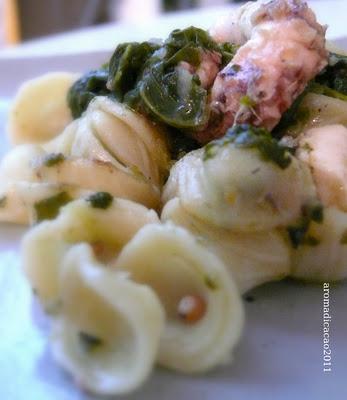 Orecchiette con Cime di Rapa e Polpo e un po' di pittura per bimbi malati