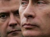 Putin Medvedev: staffetta verticale
