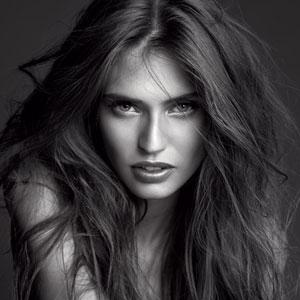 Bianca Balti per L'Oreal Paris