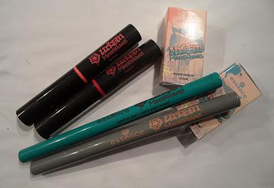 Essence -  Urban Messages Limited Edition Review/Recensione + Photos/Foto