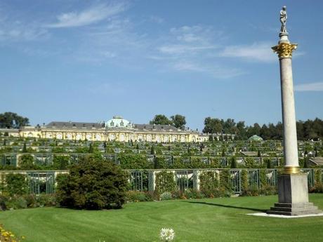Schloss Sanssouci + Potsdam